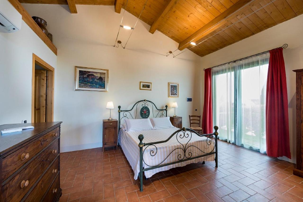 Agriturismo Podere L'Aione Scansano Exteriör bild